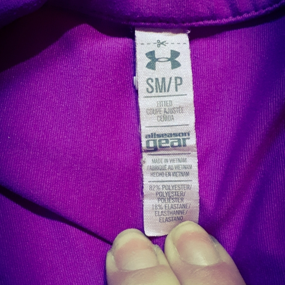 Under Armour zip up sweater - Picture 4 of 8
